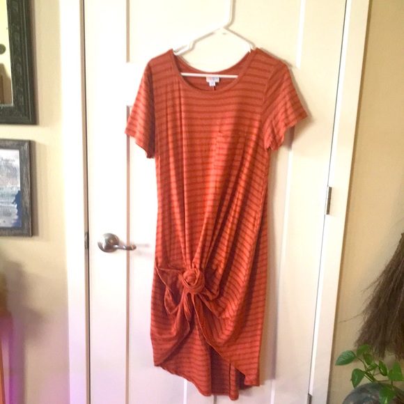 LuLaRoe Dresses & Skirts - Lularoe Carly Swing Dress